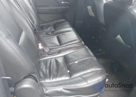 2013 Chevrolet Suburban 1500 Lt z USA, uszkodzony, nr VIN 1GNSCJE02DR239766